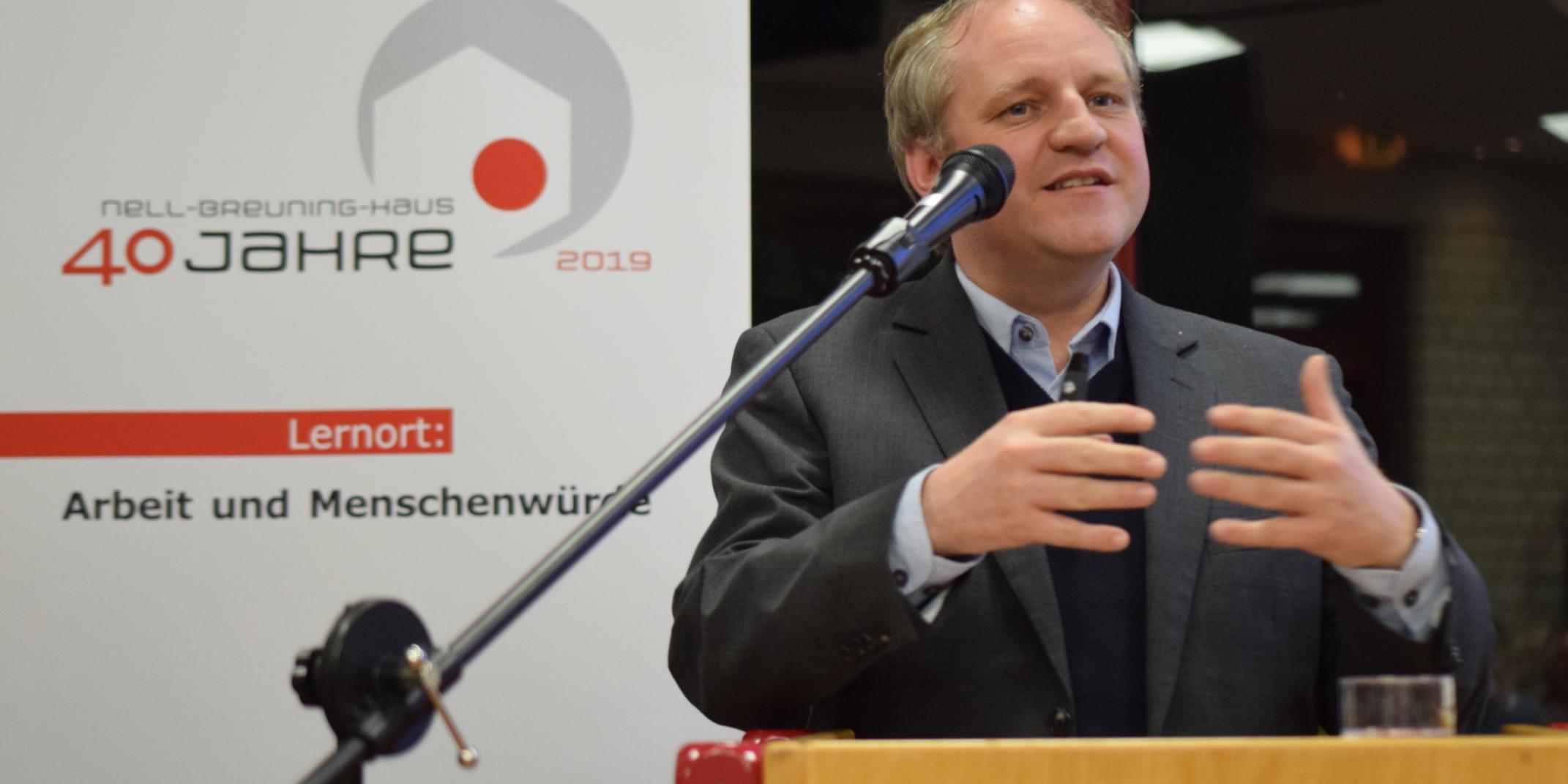 Ansgar Kreutzer sieht in der Solidarität mit Beschäftigten, Benachteiligten und Arbeitslosen einen zutiefst begründeten kirchlichen Auftrag. Thomas Hohenschue