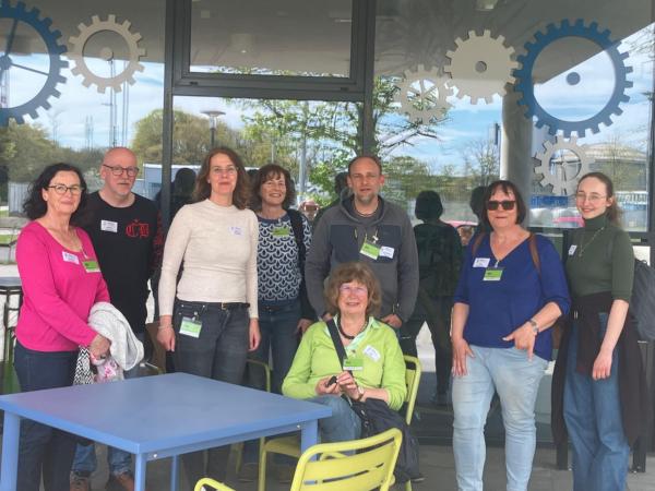 Gruppenbild im Forschungszentrum