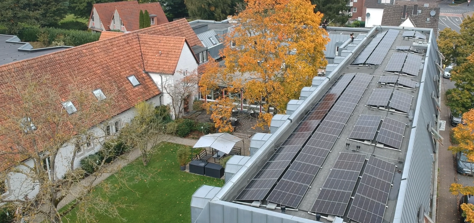 Nell-Breuning-Haus packt Solarpanelen aufs Dach 1