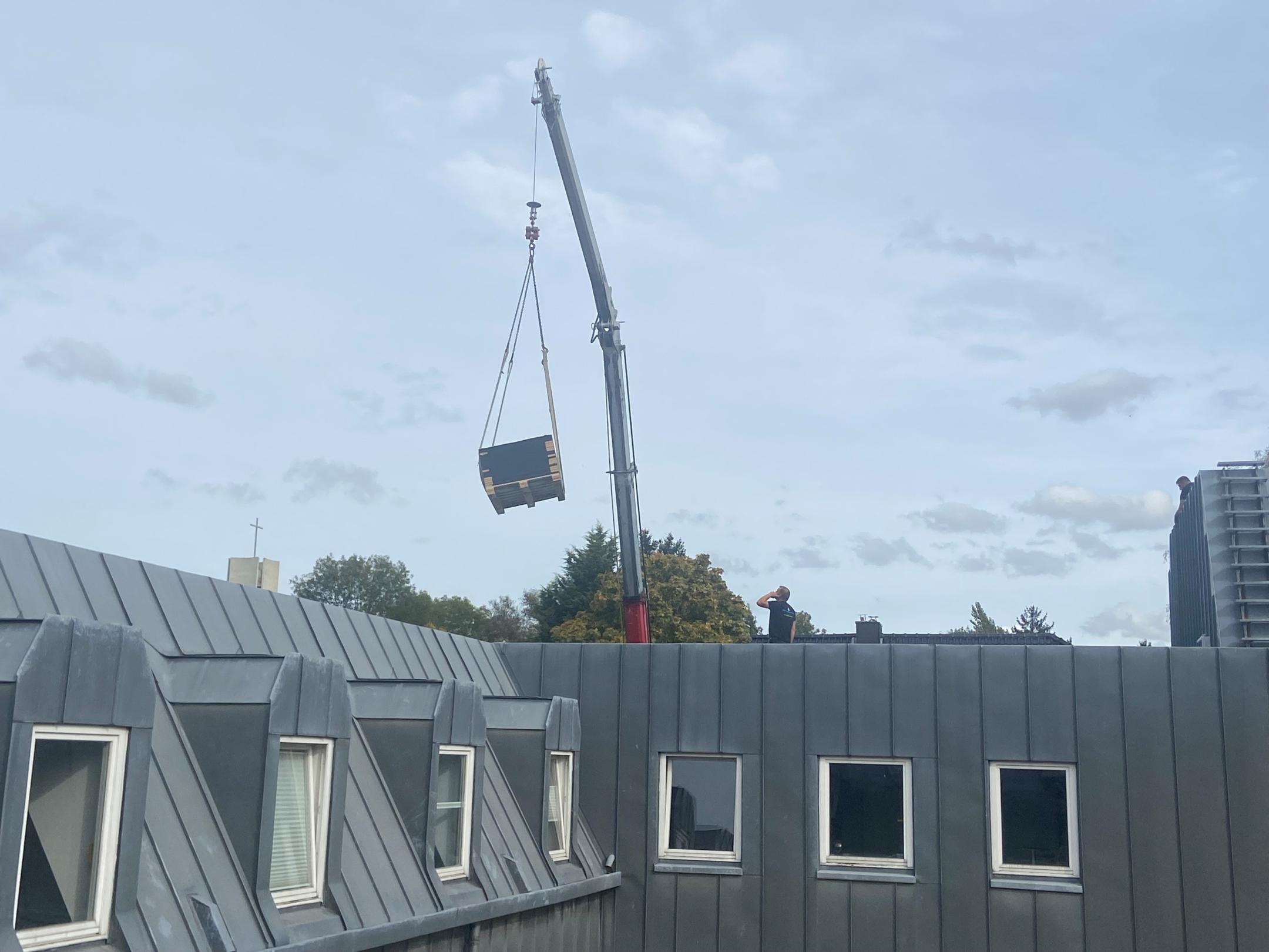 Nell-Breuning-Haus packt Solarpanelen aufs Dach