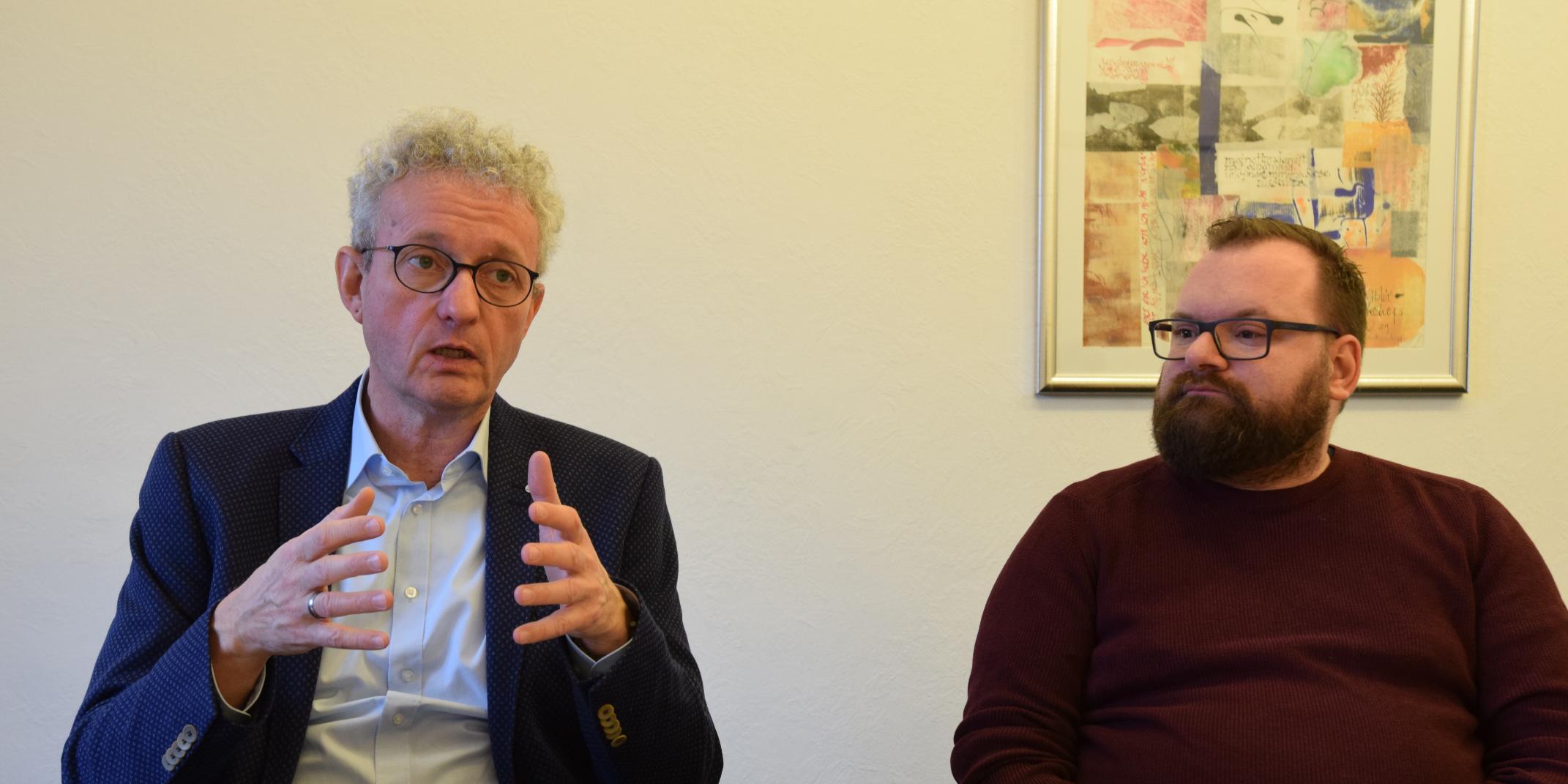 Hausleiter Dr. Manfred Körber und Vorstandsvorsitzender Simon Winkens stellten den neuen Jahresbericht „Einsichten 2018“ und die Planungen des Hauses für 2019 vor.