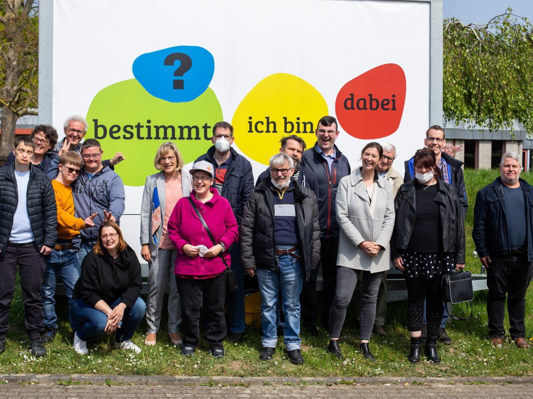 Wie geht inklusive politische Bildung? Das Nell-Breuning-Haus hat sich auf diesem Gebiet preiswürdig engagiert.