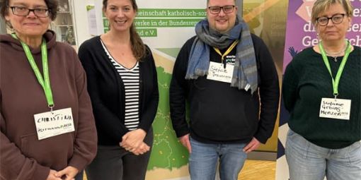 Dr. Christina Herrmann, Karina Reisige, Stefan Braun und Stefanie Gebing-Menzen vom Team des Projekts 'Wie geht Demokratie?', Bild: AKSB